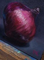 Load image into Gallery viewer, L'oignon Rouge Triste || 4x4" Original Oil Painting
