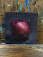 Load image into Gallery viewer, L'oignon Rouge Triste || 4x4" Original Oil Painting
