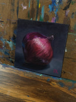Load image into Gallery viewer, L'oignon Rouge Triste || 4x4" Original Oil Painting
